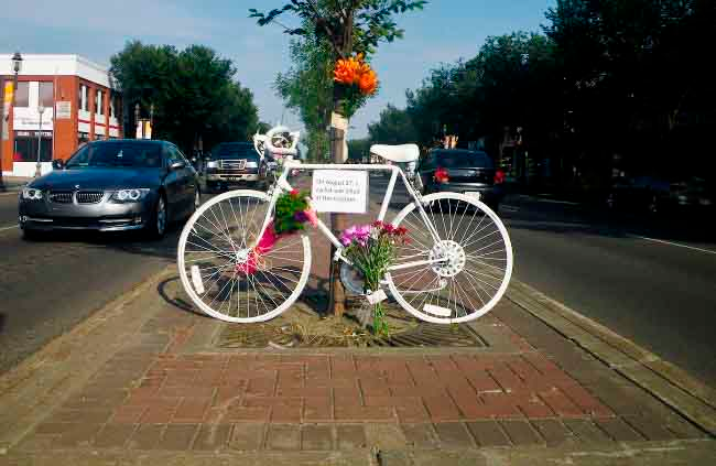 The Sad Appearance of Ghost Bikes